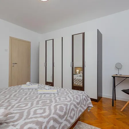 Apartment Marin *