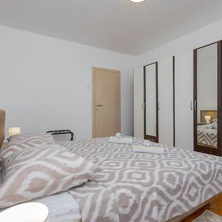 Apartment Marin Split